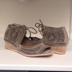 NEW IOB Jeffery Campbell ‘Rayos’ Leather Wedges
